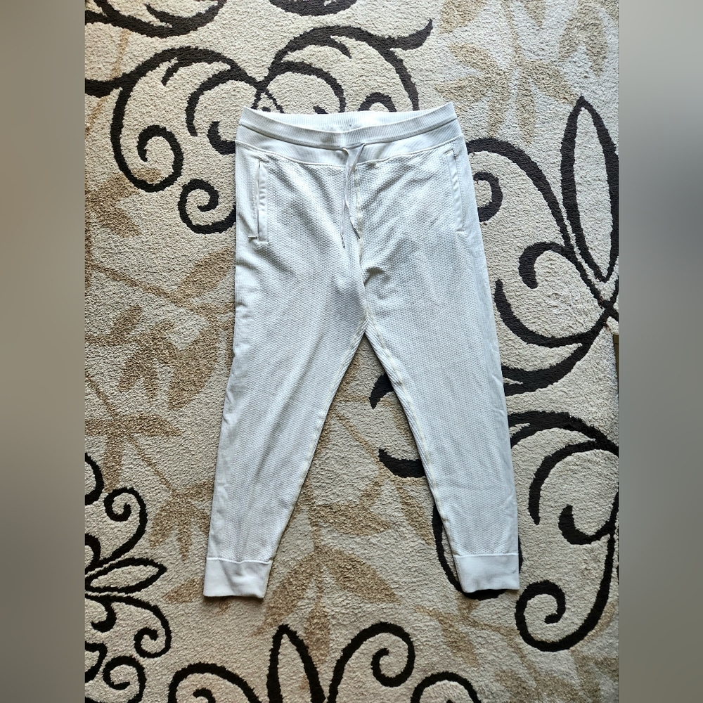 Lululemon Athletica Cream Textured Pants - Picture 10 of 13